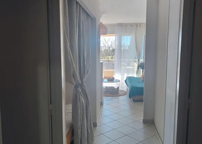 Face Estacade, 4 Personnes Vue דירה *